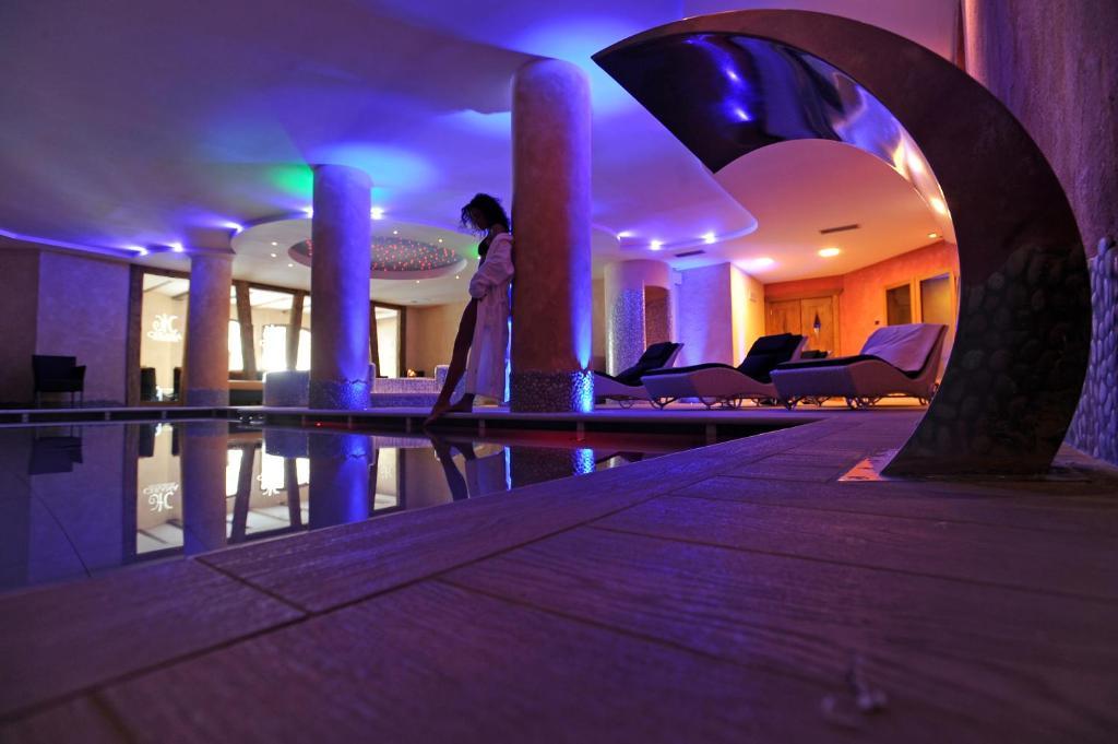Cerana Relax Madonna